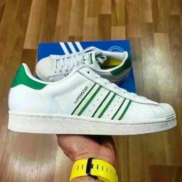 💰HUGE CLEARANCE SALE 💰 Adidas Originals Superstar Mens Sneakers Size 6.5 - Picture 1 of 13
